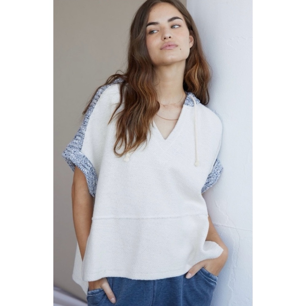 Anthropologie Saturday Sunday Maru Oversized Knit Pullover Short Sleeve Hoodie